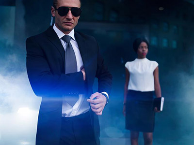 上海女子分手被前男友糾纏雇環(huán)宇兄弟保鏢防身